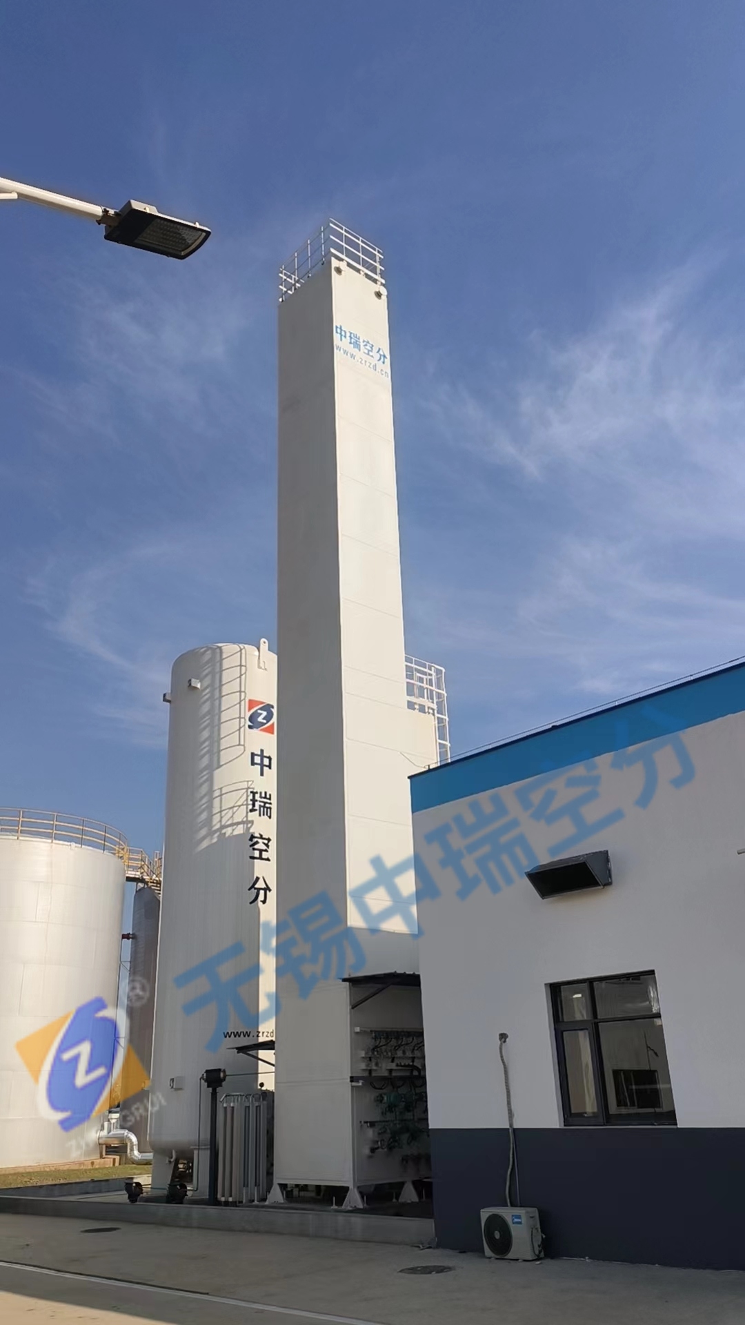 無錫中瑞空分回訪深冷空分設備，全力為客戶提供優質售后服務